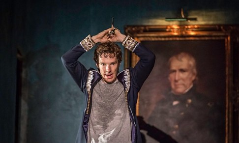 Hamlet-at-the-Barbican-009